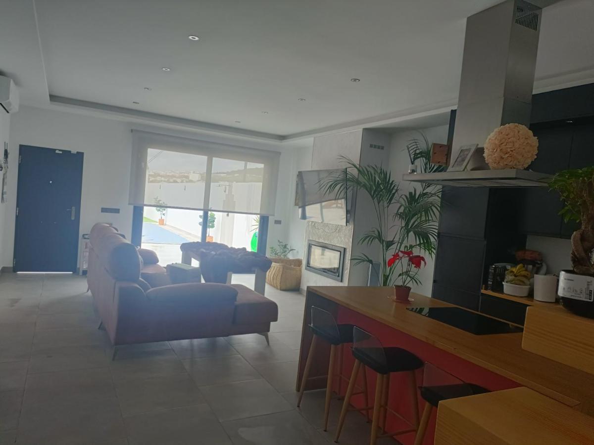 Chalet En Montellano Екстер'єр фото
